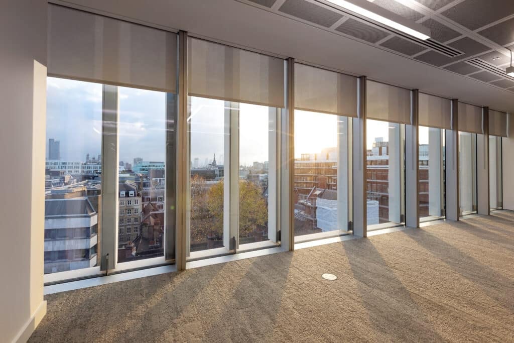 150 Holborn Roller Blinds
